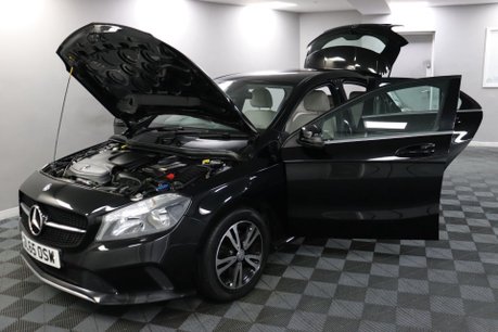 Mercedes-Benz A Class A 180 SE 16