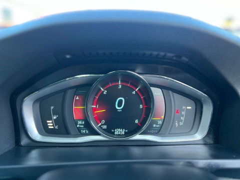 Volvo S60 2.4 S60 SE Luxury Nav D5 Auto 4dr 13