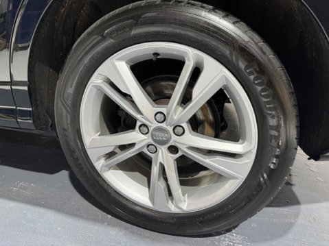 Audi Q3 1.5 TFSI CoD 35 S line Euro 6 (s/s) 5dr 19