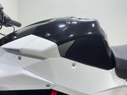 Hyosung GD 2016 ONLY 1K VERY CLEAN LIGHT WEIGHT SPORTS BIKE 250CC NEW MOT 30