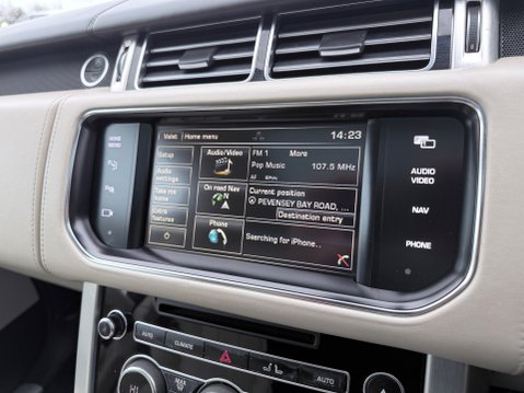 Land Rover Range Rover 3.0 TDV6 AUTOBIOGRAPHY 16