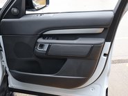 Land Rover Discovery R-DYNAMIC SE MHEV In RARE PEARL WHITE BLACK ROOF AND REAR SEATS  LOW MILES  12