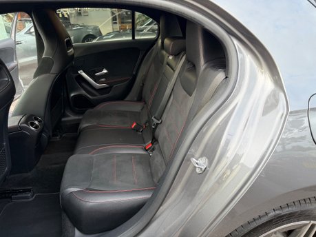 Mercedes-Benz A Class A 220 AMG LINE PREMIUM 35