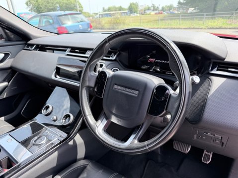 Land Rover Range Rover Velar 2.0 R-DYNAMIC SE 12