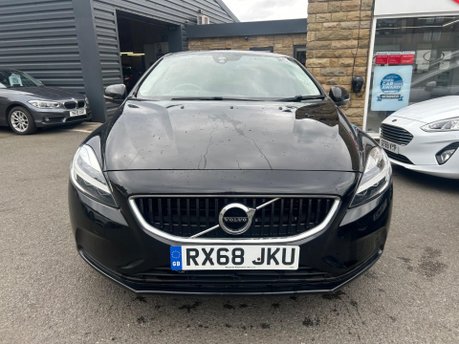 Volvo V40 D3 MOMENTUM NAV PLUS 4