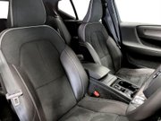 Volvo XC40 2.0 T4 R-Design Pro SUV 5dr Petrol Auto AWD Euro 6 (s/s) (190 ps) Reverse C 11