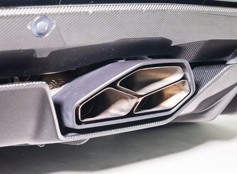 Lamborghini Aventador S LP 740-4 38