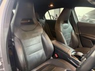 Mercedes-Benz A Class 2.0 A35 AMG (Premium) Hatchback 5dr Petrol SpdS DCT 4MATIC Euro 6 (s/s) (30 43
