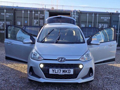 Hyundai i10 1.2 Premium SE Hatchback 5dr Petrol Auto Euro 6 (87 ps) 7