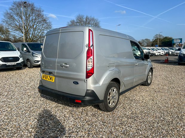 Ford Transit Connect SWB L1H1 200 Limited Air Con Sensors EURO 6 NO VAT 6