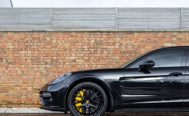 Porsche Panamera Turbo S E-Hybrid Sport Turismo 27