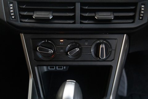 Volkswagen Polo SE TSI DSG 35