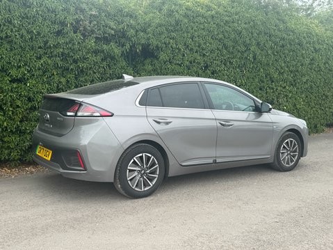 Hyundai IONIQ (Sold) 38.3kWh Premium SE Hatchback 5dr Electric Auto (136 ps) 4