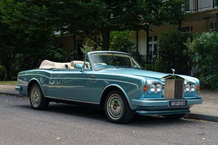 Rolls-Royce Corniche IV 2