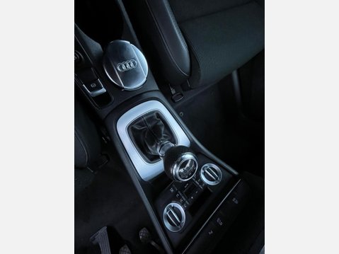 Audi Q3 2.0 TDI S line quattro Euro 5 (s/s) 5dr 16