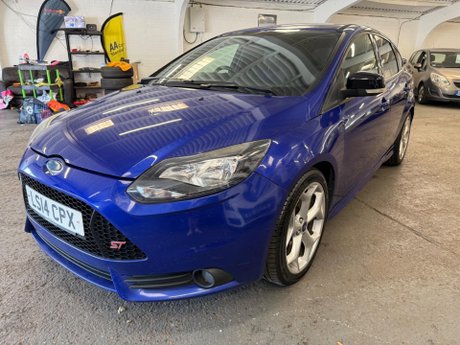 Ford Focus 2.0T EcoBoost ST-2 Euro 5 (s/s) 5dr 3