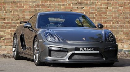 Porsche Cayman wins special award