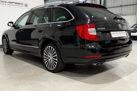 Skoda Superb LAURIN AND KLEMENT V6 DSG 3