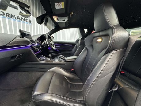BMW M4 3.0 BiTurbo Coupe 2dr Petrol DCT Euro 6 (s/s) (431 ps) 8