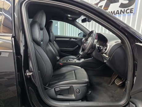 Audi S3 2.0 TFSI Black Edition Sportback 5dr Petrol S Tronic quattro Euro 6 (s/s) ( 27