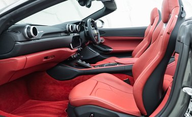 Ferrari Portofino M 18