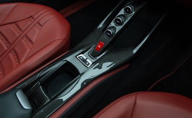 Ferrari 812 Superfast 22