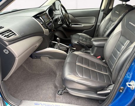 Mitsubishi L200 2.4 L200 Barbarian DI-D Auto 4WD 12
