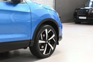 Nissan Qashqai 1.3 Qashqai N-Motion DiG-T 5dr 21