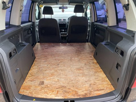 Volkswagen Touran 2.0 TDI SE 5dr (7 Seats) 21