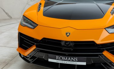 Lamborghini Urus Performante 32