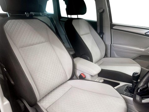 Volkswagen Tiguan 1.4 TSI SE Navigation SUV 5dr Petrol Manual Euro 6 (s/s) (125 ps) 11