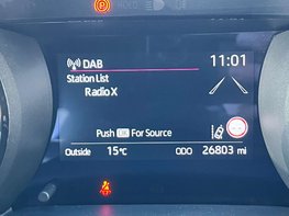 Toyota Yaris 1.5 Yaris Dynamic HEV CVT 5dr 25