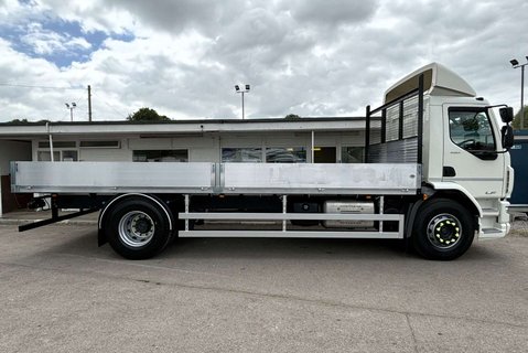 DAF LF 280 18T 22ft Scaffold Lorry - New Body - Air Susp 8