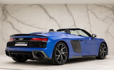 Audi R8 V10 Spyder Performance Quattro 9