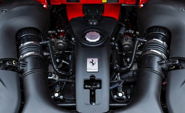 Ferrari F8 Tributo Spider 43