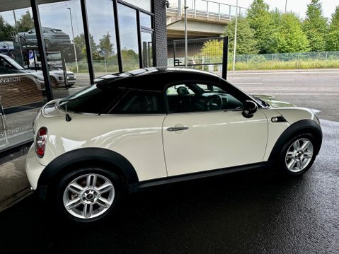 Mini Coupe 1.6 Cooper Euro 5 (s/s) 2dr 26