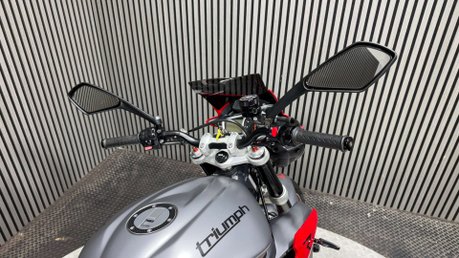 Triumph Street Triple R 2013 ONLY 21K QUICK SHIFTER, LOADS OF EXTRAS, LONG MOT 31