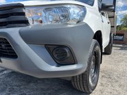 Toyota Hilux Active 4WD Ecb Arborous Tipper Truck - New Body 21