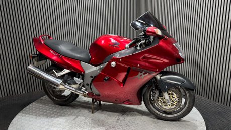 Honda CBR 2001 37K PROJECT BIKE SPARES OR REPAIR SPORTS TOURER 3