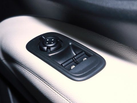 Fiat 500 87kW La Prima 42kWh 3dr Auto 35