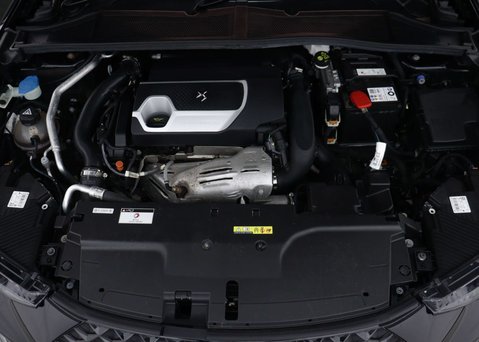DS 4 1.6 DS4 Performance Line + PureTech SS A 5dr 52