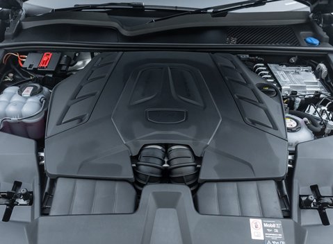 Porsche Cayenne TURBO E-HYBRID 38