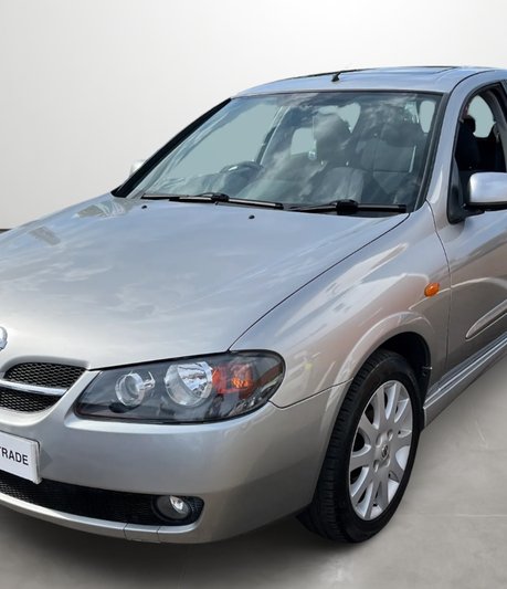 Nissan Almera 1.8 16v SXE 5dr