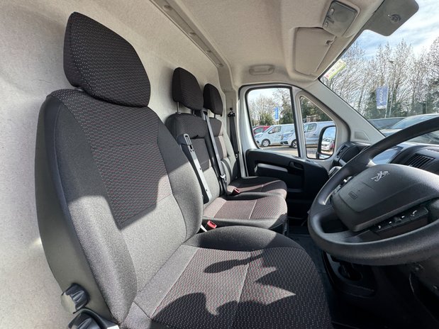 Peugeot Boxer LWB L3H2 [SOLD MM] Medium Roof Pro Premium Plus 335 Air Con Nav Sensors EUR 14
