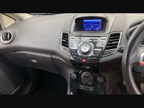 Ford Fiesta 1.0 Fiesta Titanium 5dr 17