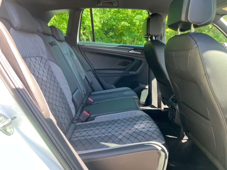 Volkswagen Tiguan 1.5 Tiguan R-Line TSi Semi-Auto 5dr 43
