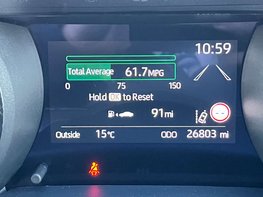 Toyota Yaris 1.5 Yaris Dynamic HEV CVT 5dr 31