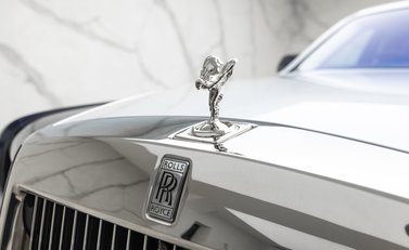 Rolls-Royce Phantom VIII EWB 57