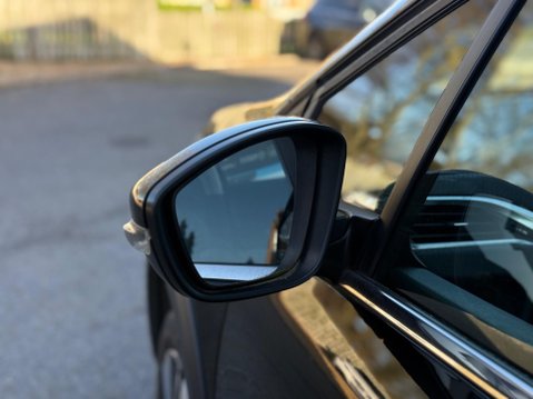 Peugeot 2008 1.2 PureTech Allure Euro 6 5dr 20