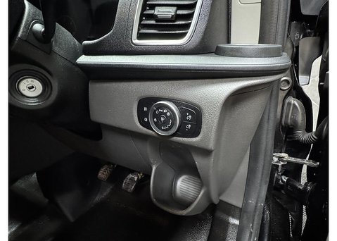 Ford Transit Custom 2.0 300 EcoBlue Limited Panel Van 5dr Diesel Manual L2 H1 Euro 6 (s/s) (130 28